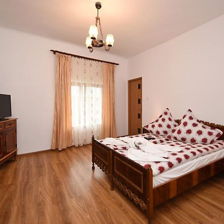 فندق Casa Para Haţeg المظهر الخارجي الصورة